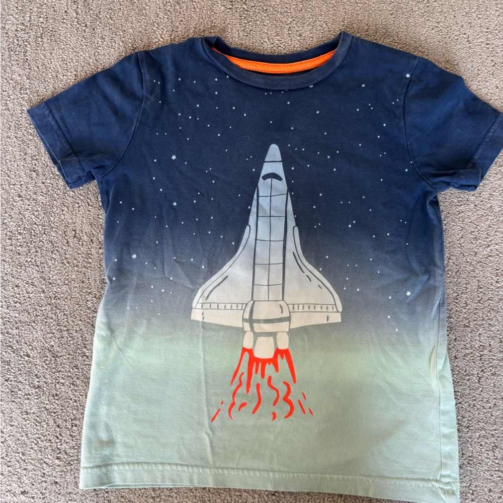 Mini Biden size 6-7 boys tee-shirt.